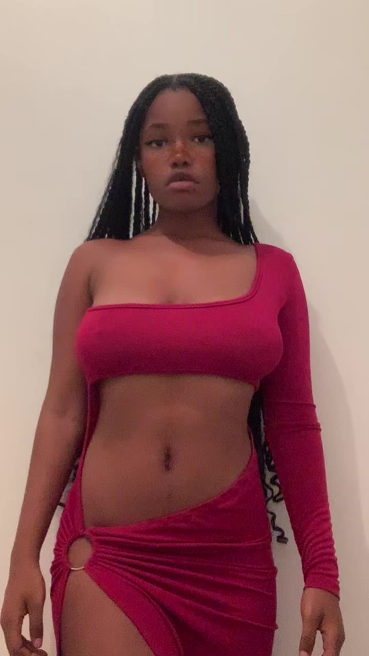 @Boneca❤️🖤