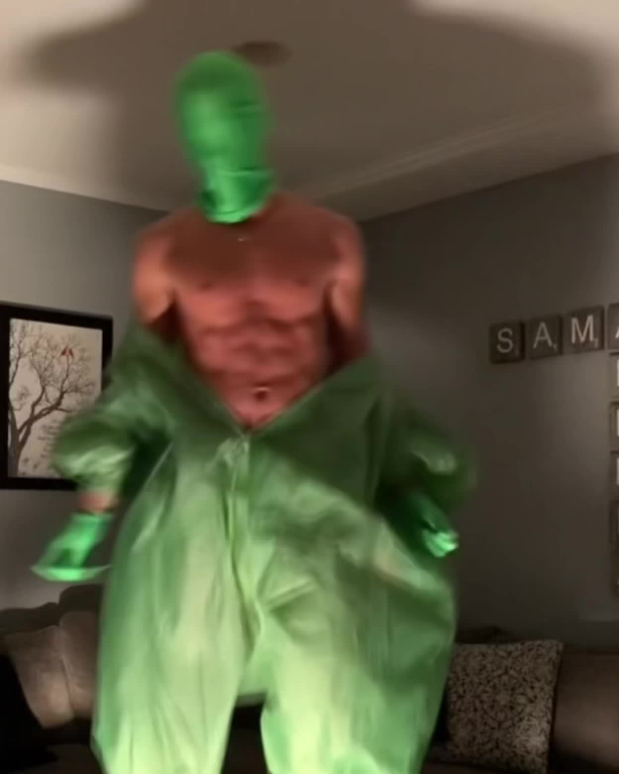 @hi