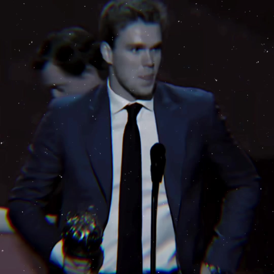 @๐๐