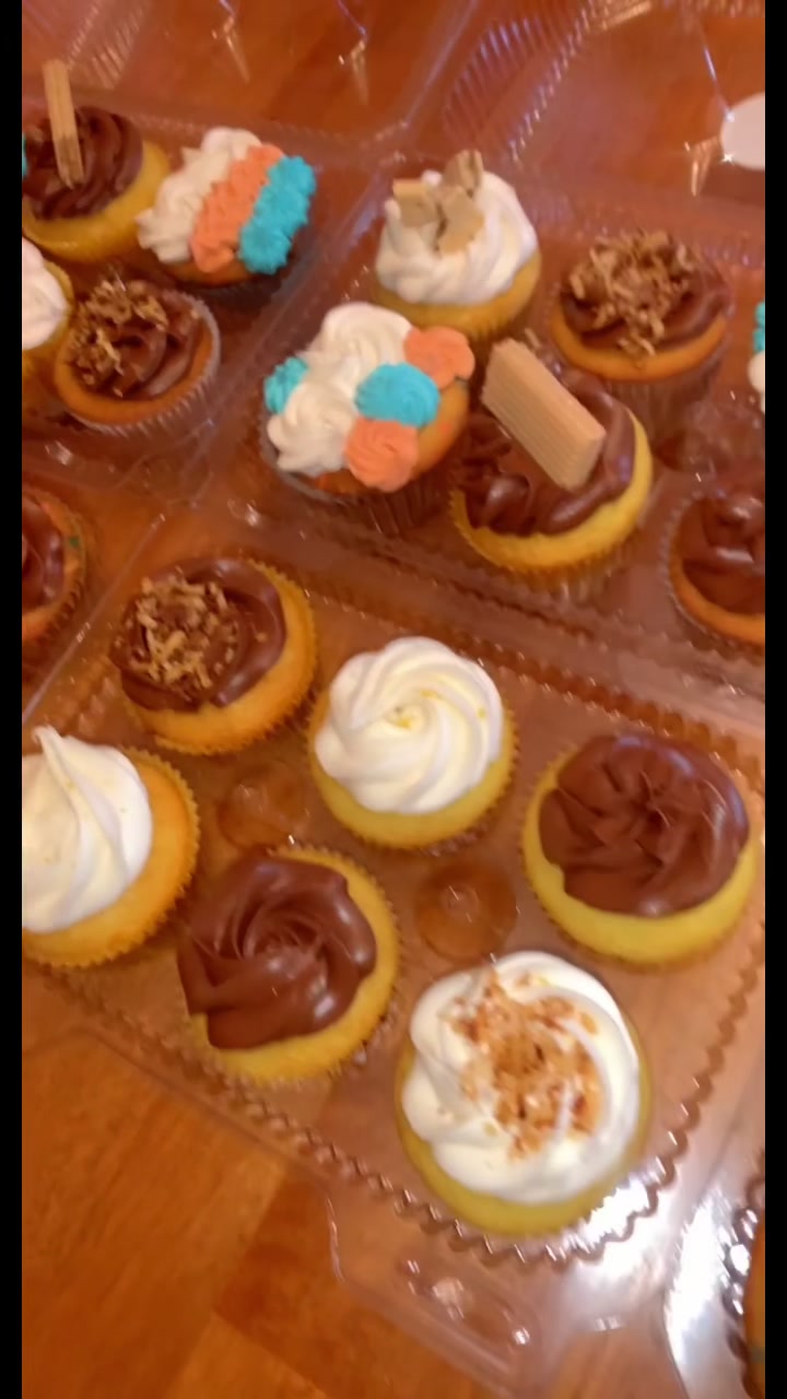 @Binaabakes