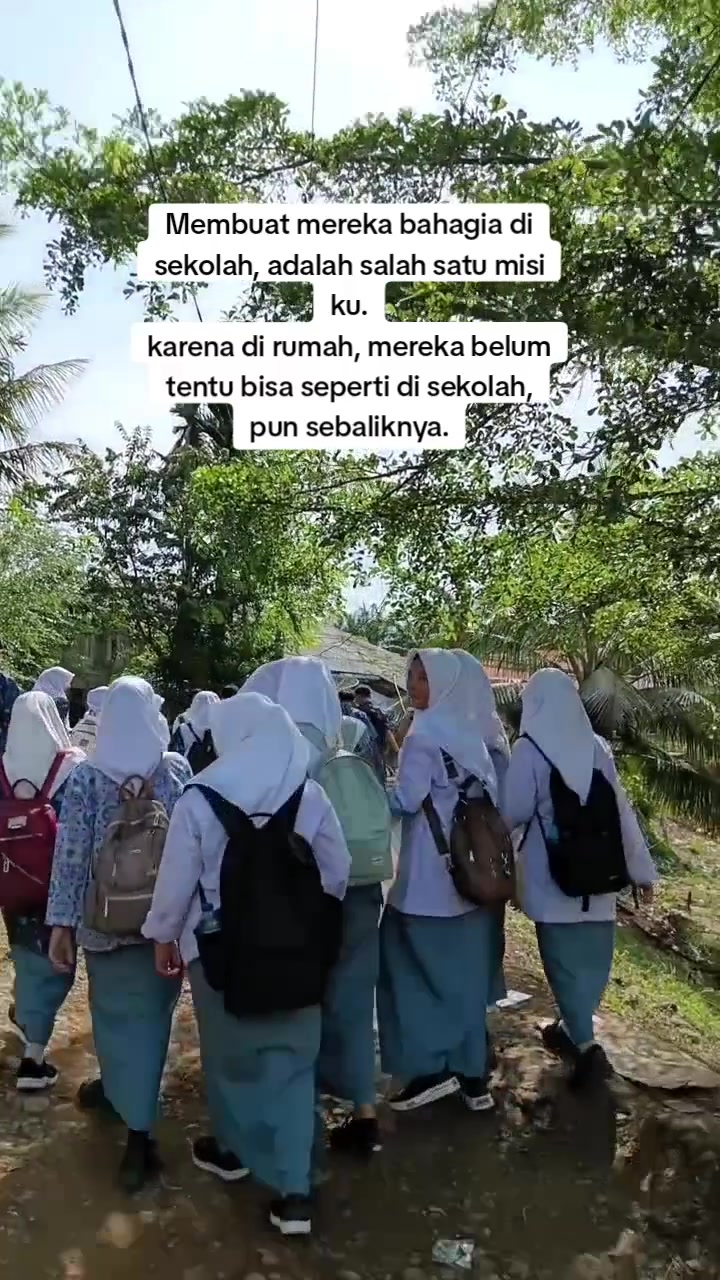 @NhetyeAzma