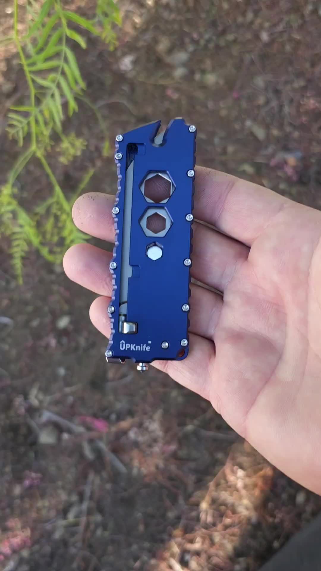 @upknife