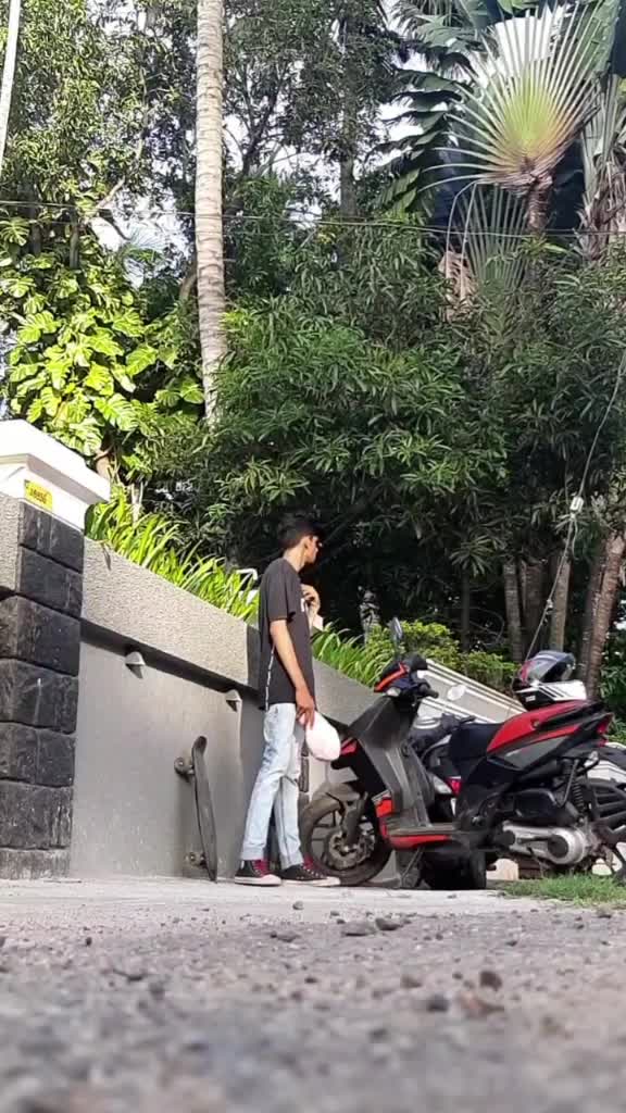 @AadhithiyaSpirLAwz