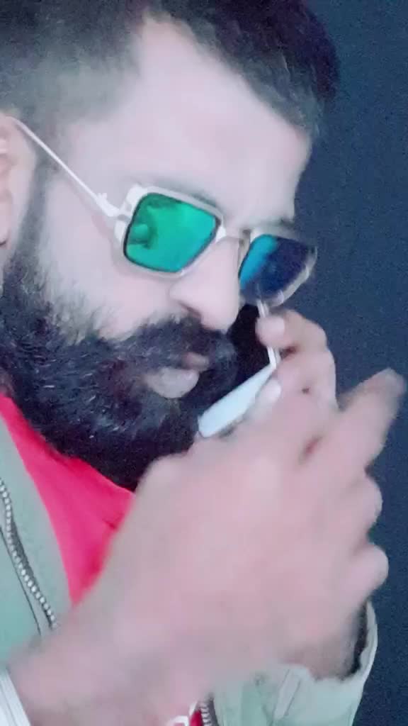 @neelesh.gupta.3701