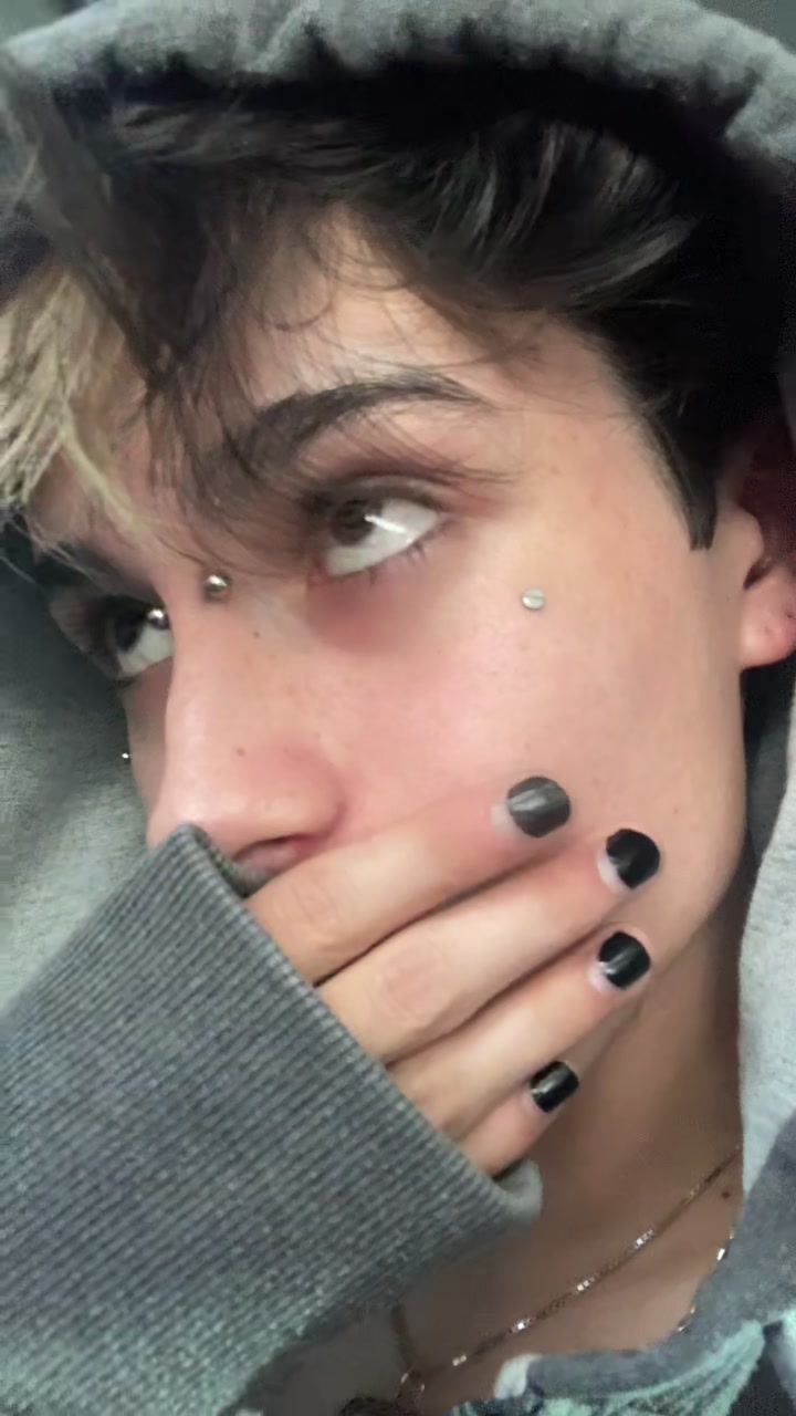@P </3