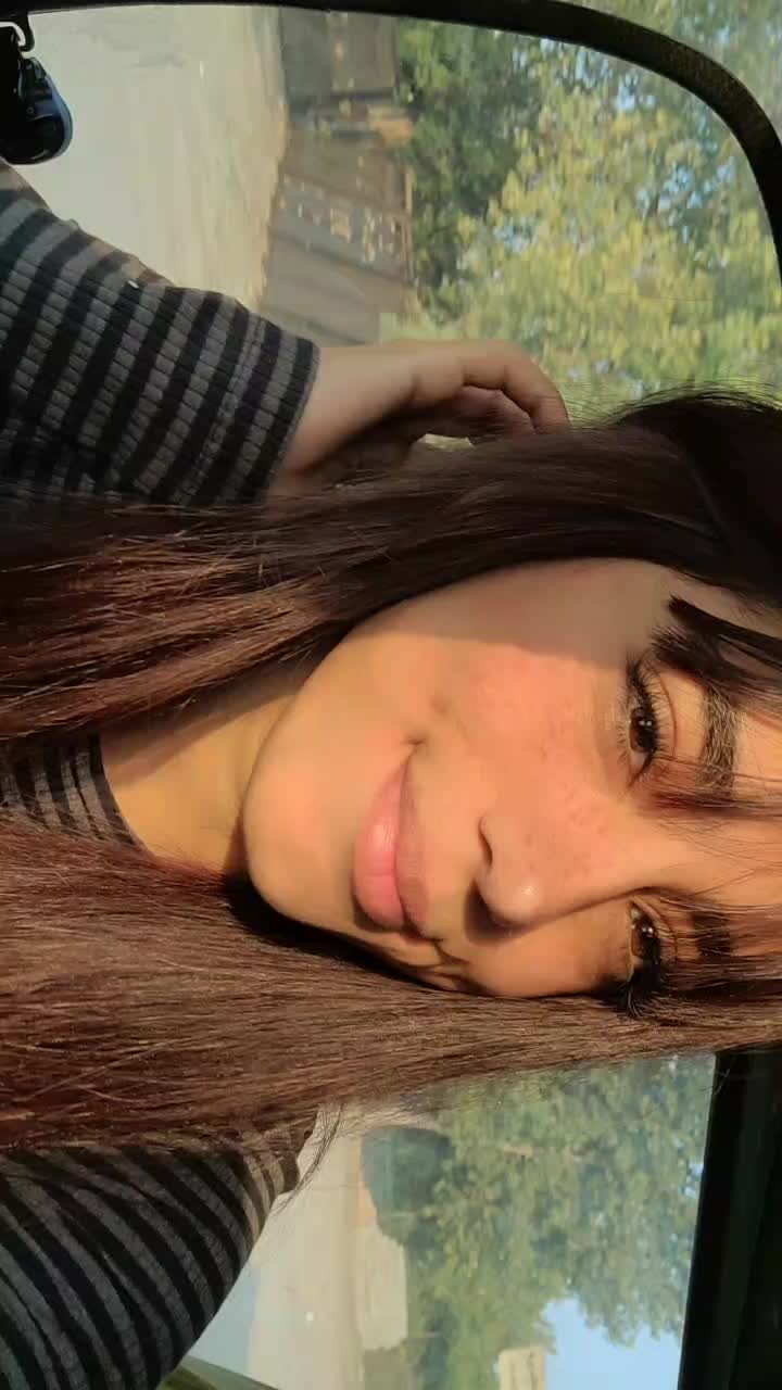 @roozinnn