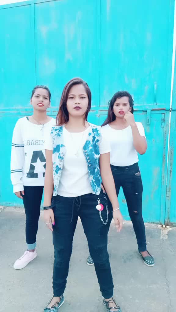 @alone girl