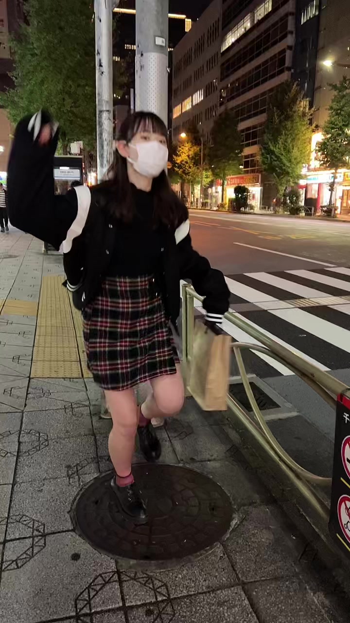 @はせむられいな