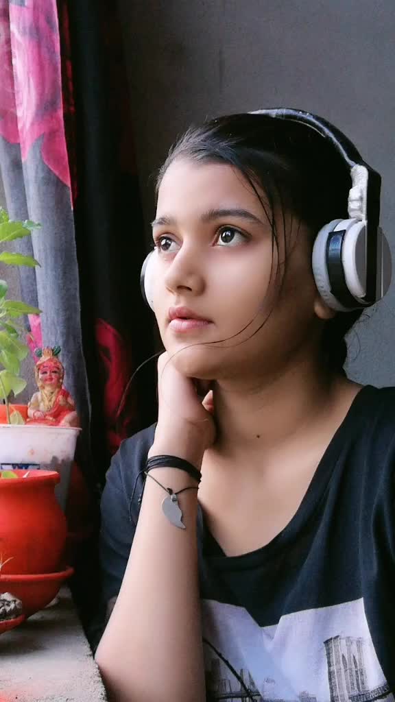 @✨Sweetu_Anshika✨