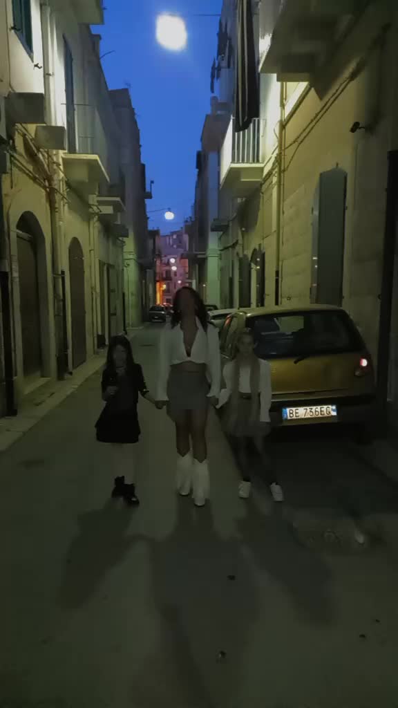 @luciamongelli225