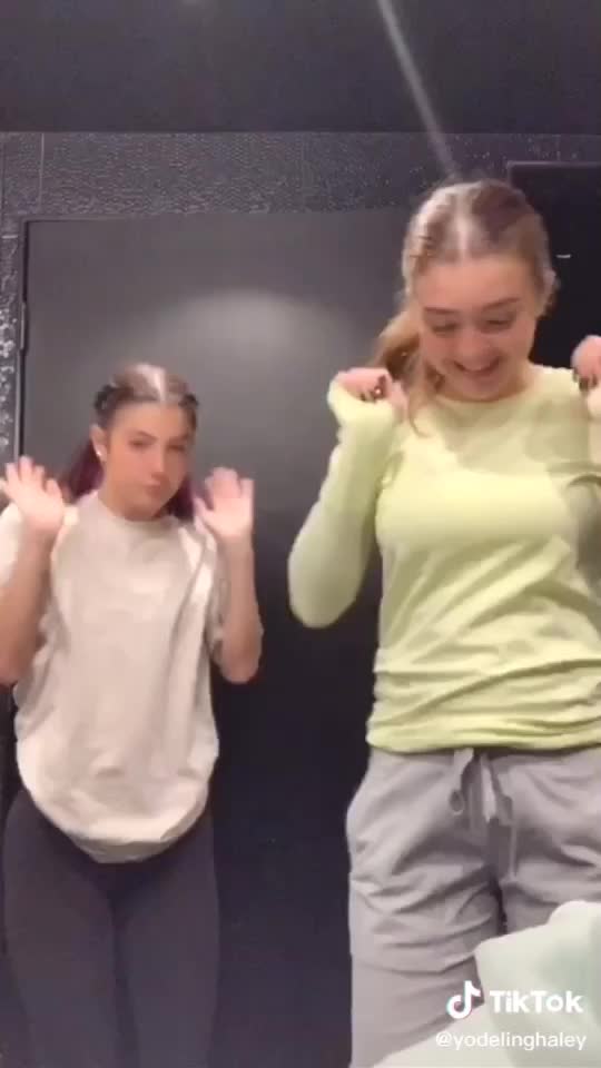 @Charlidamelio_.1