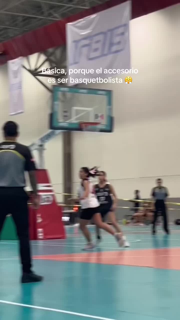 @Mareliii