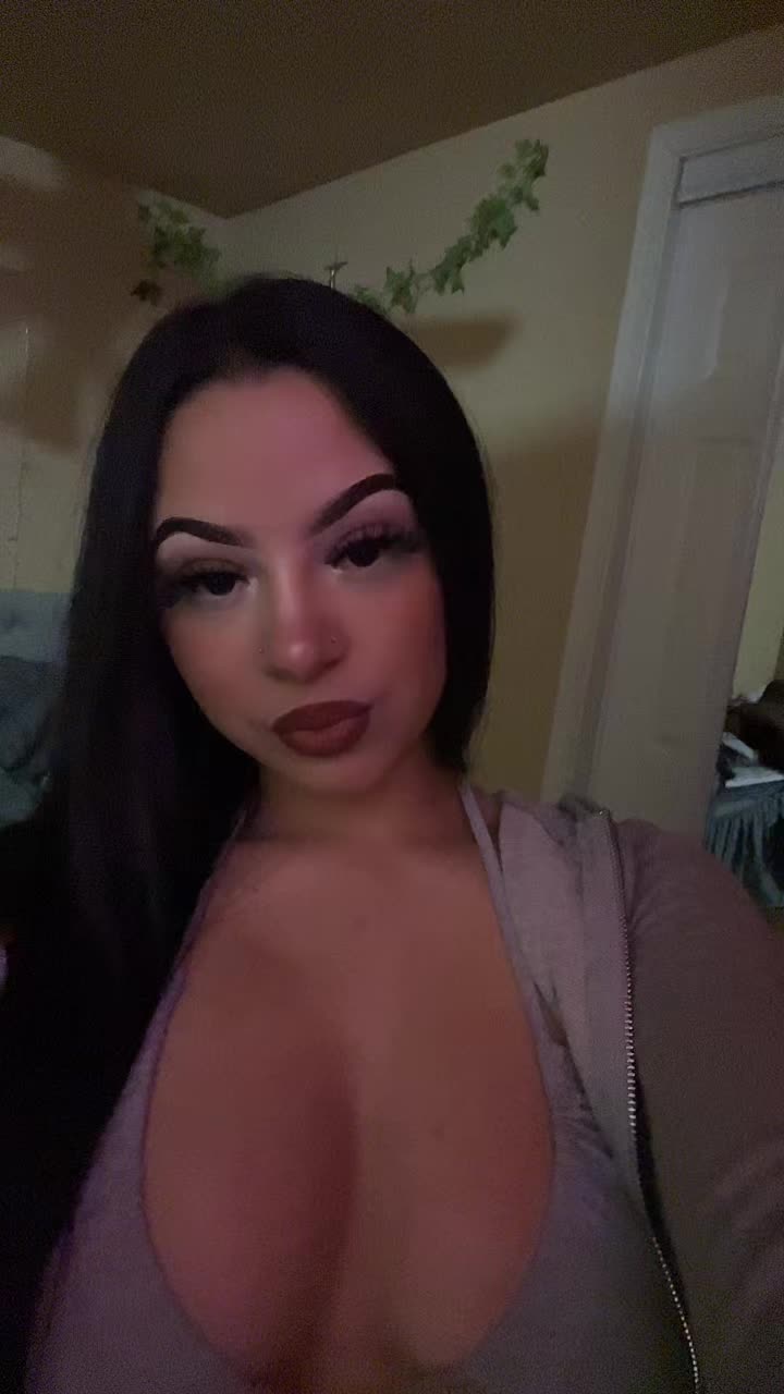 @selenaa 👸🏽