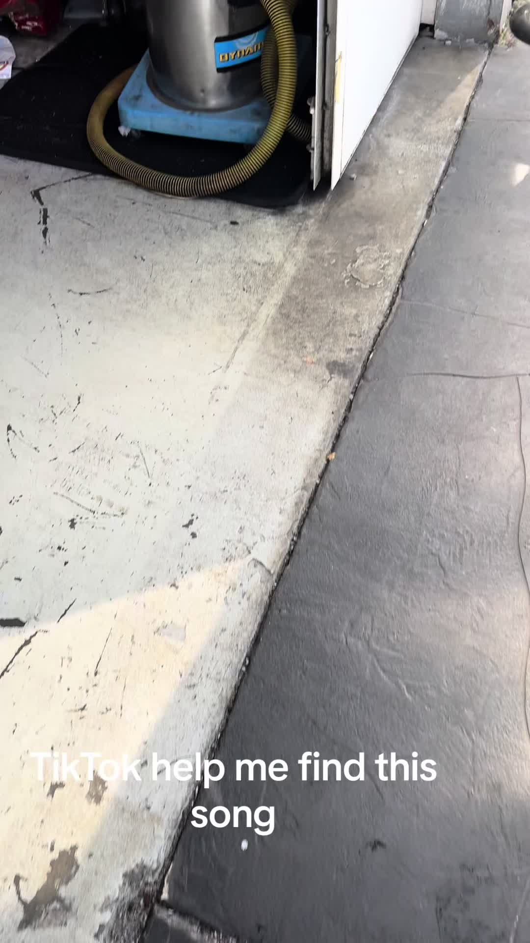 @Compacheeks09