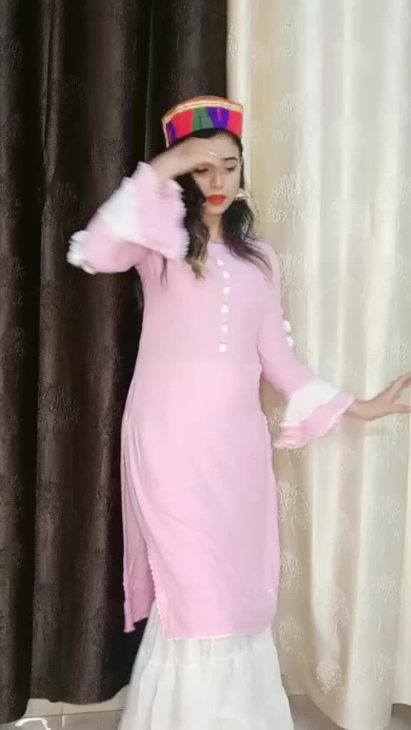 @tha_ official_Bushra