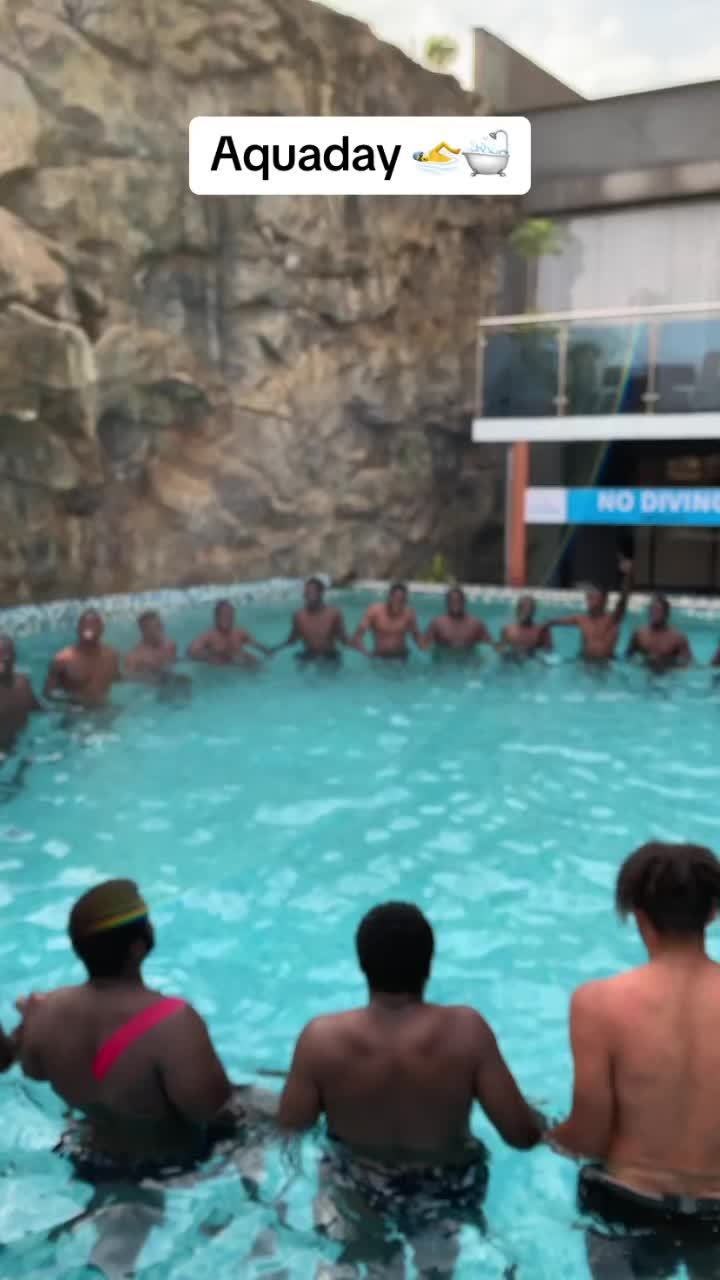 @tío