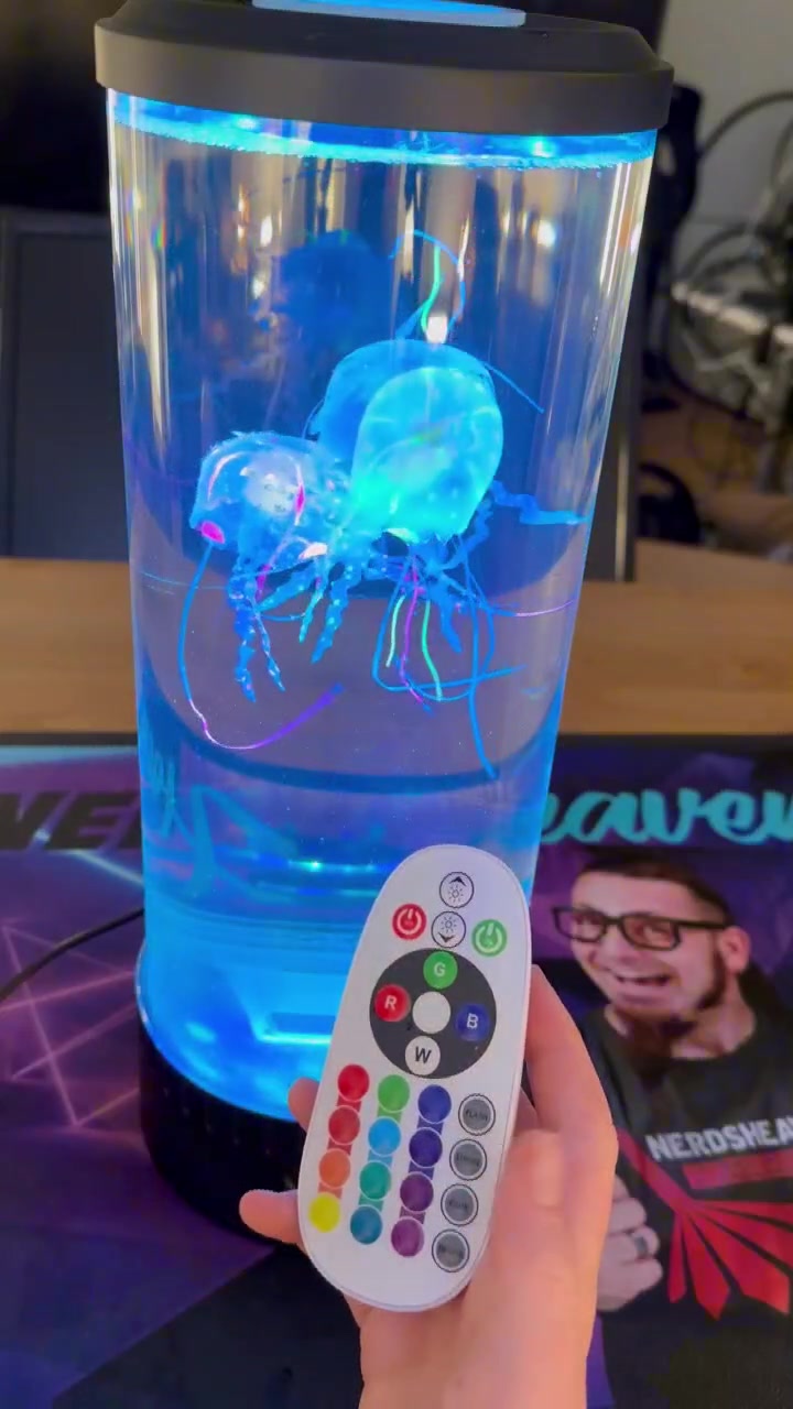 @NerdsHeaven.de