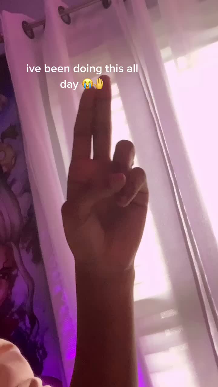 @lluna.cos