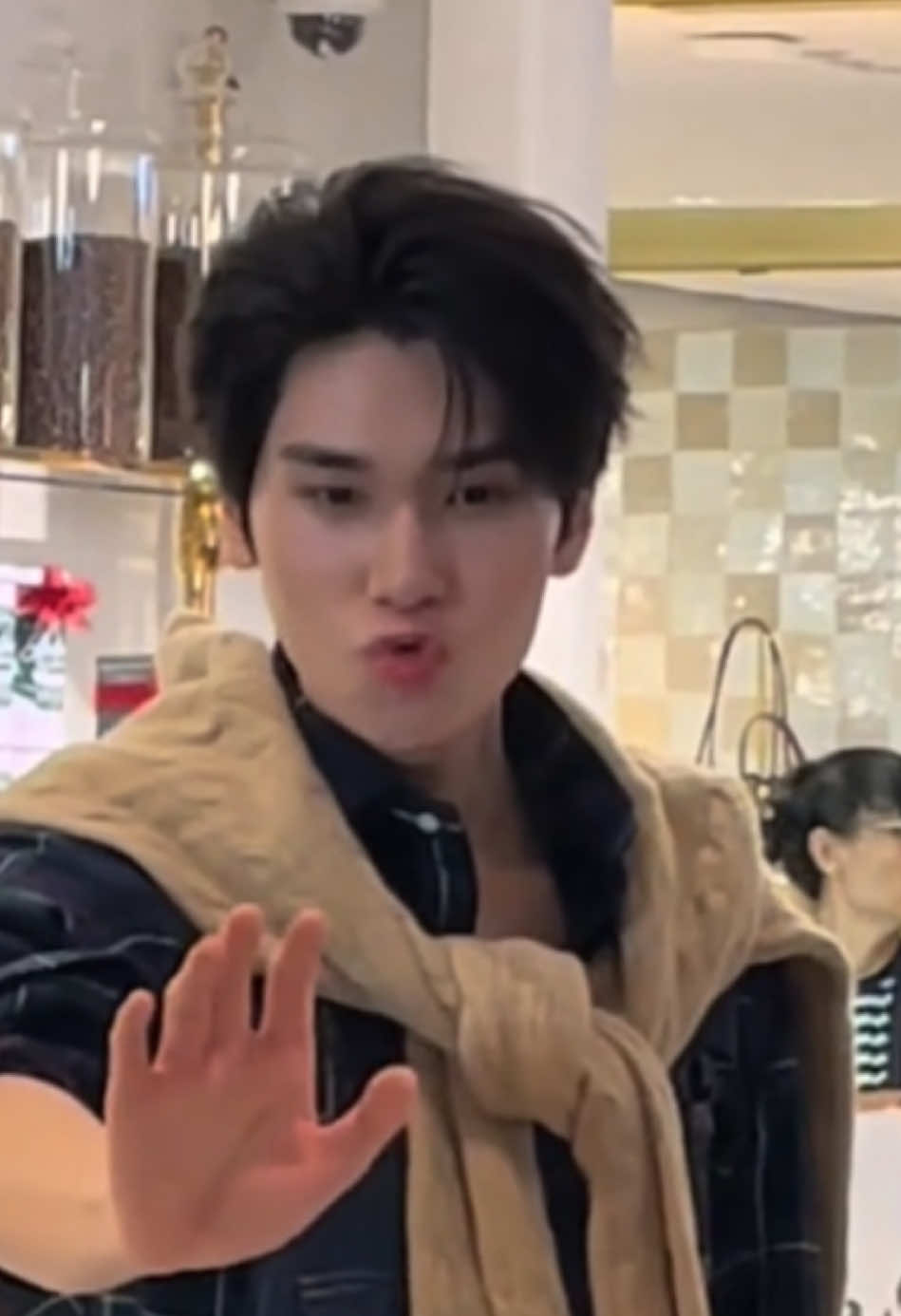 @D- จุงดัง