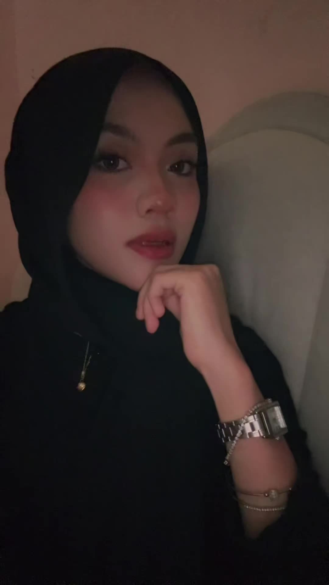 @batrisyia