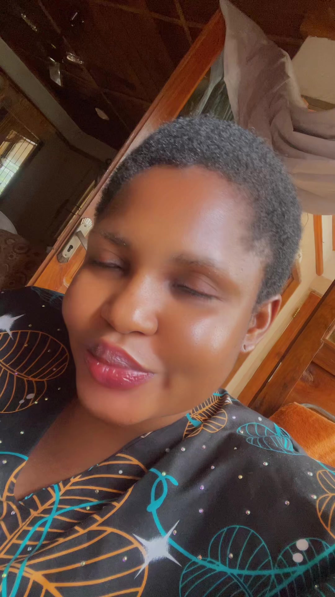 @Èkúnolá ❤️