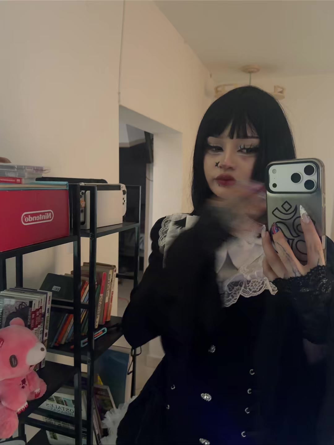 @u4e