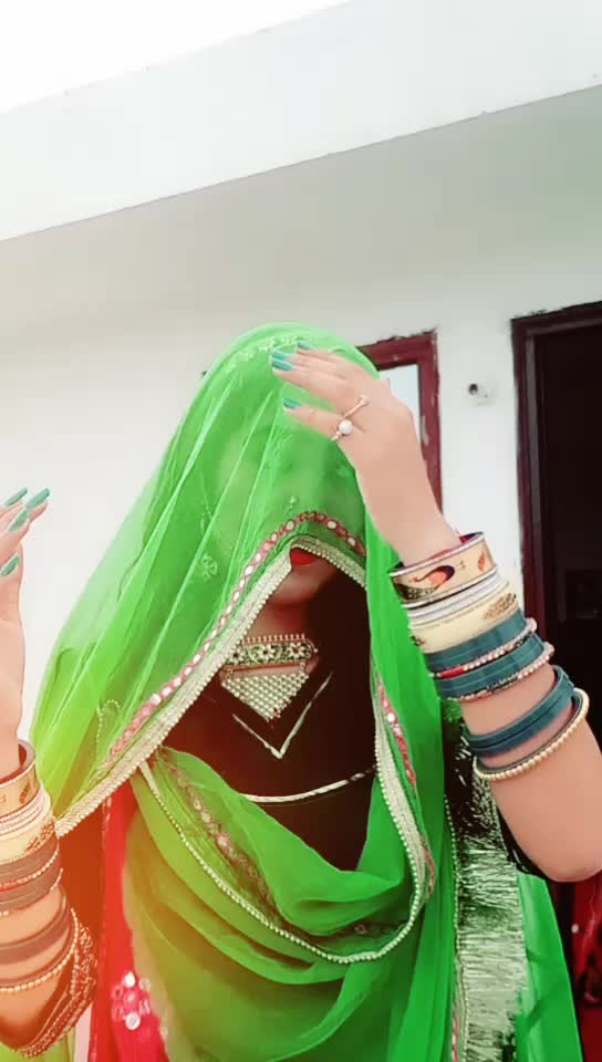 @Akanksha maru👰😍💜