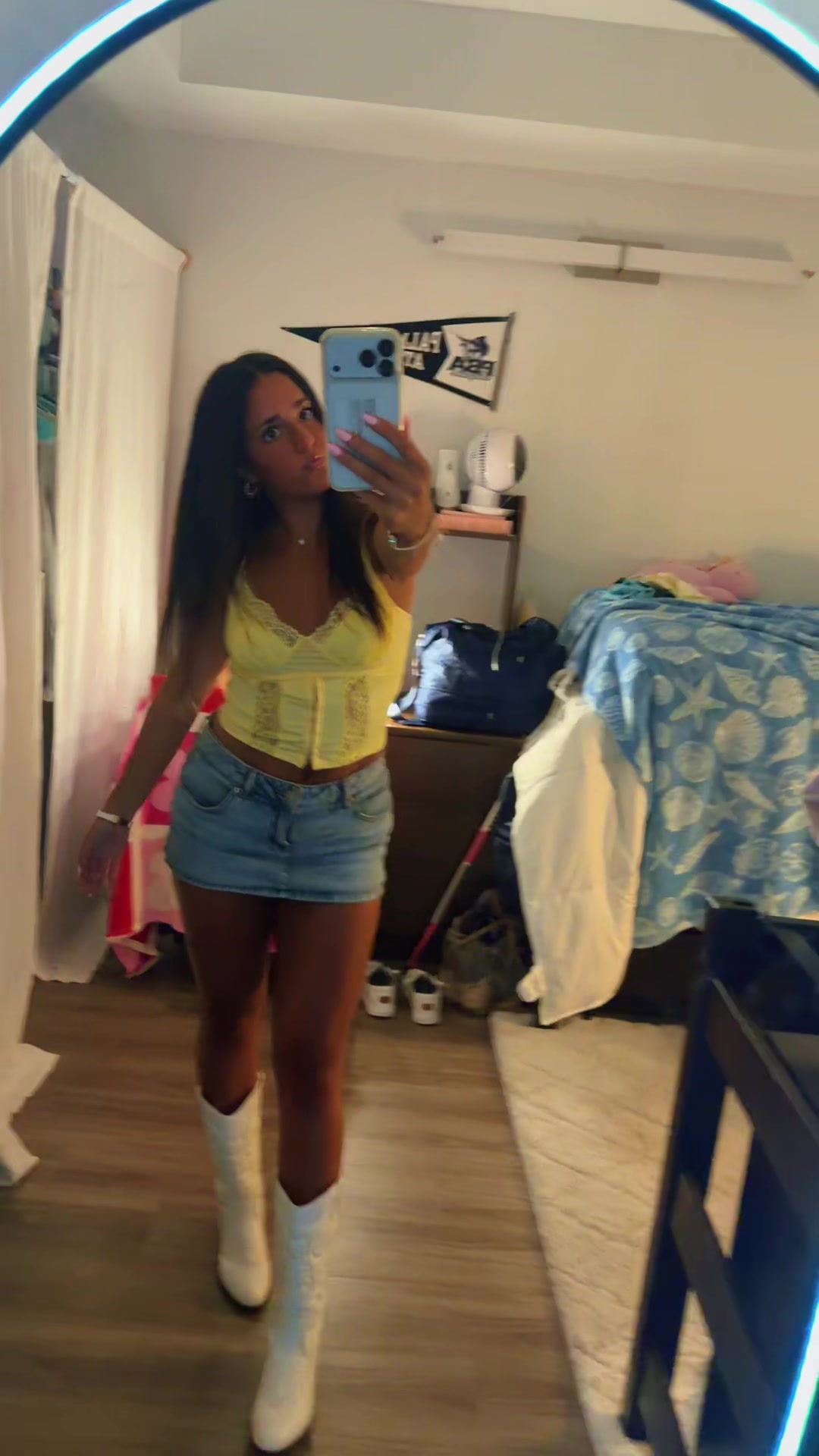 @nessabelle