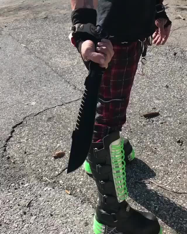 @BNBKnives