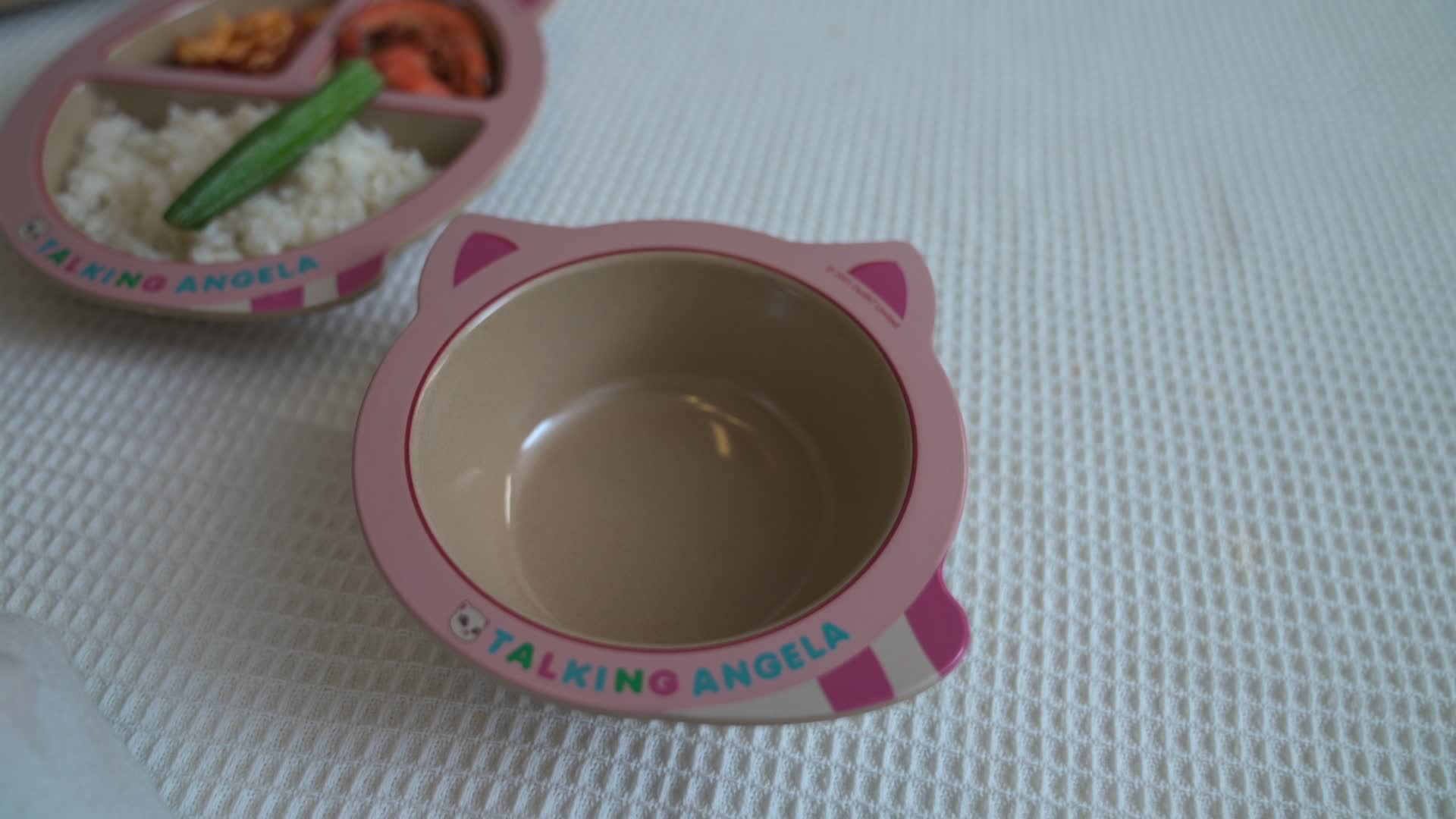 @Eco-friendly dinnerware lovers