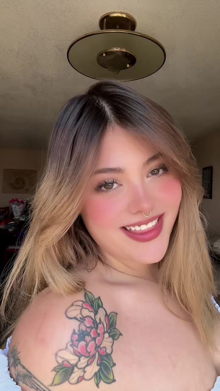 @xenialugert