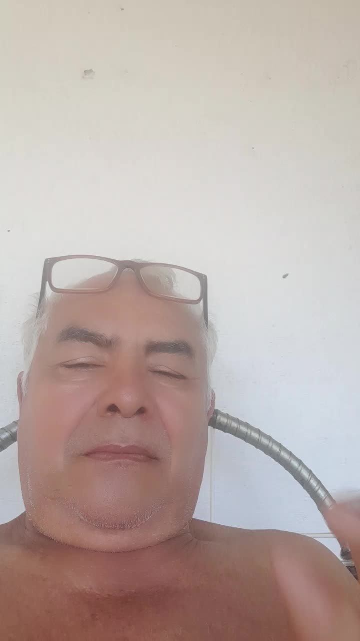@irmaoneco