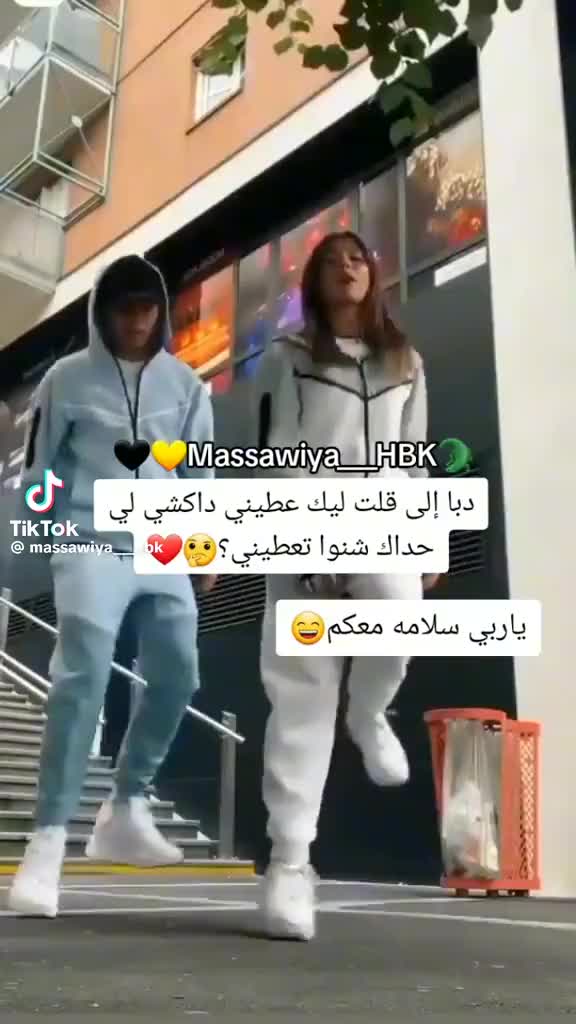 @just_me_sara