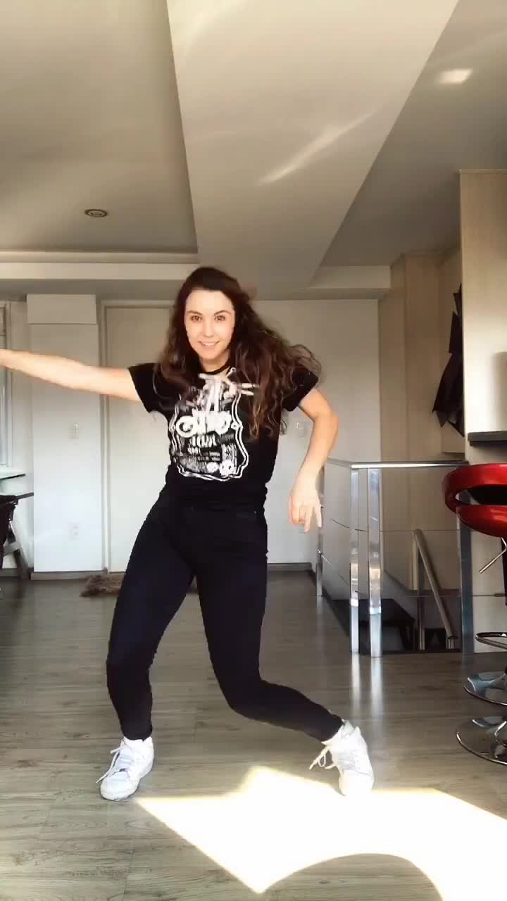@Katerina Demori