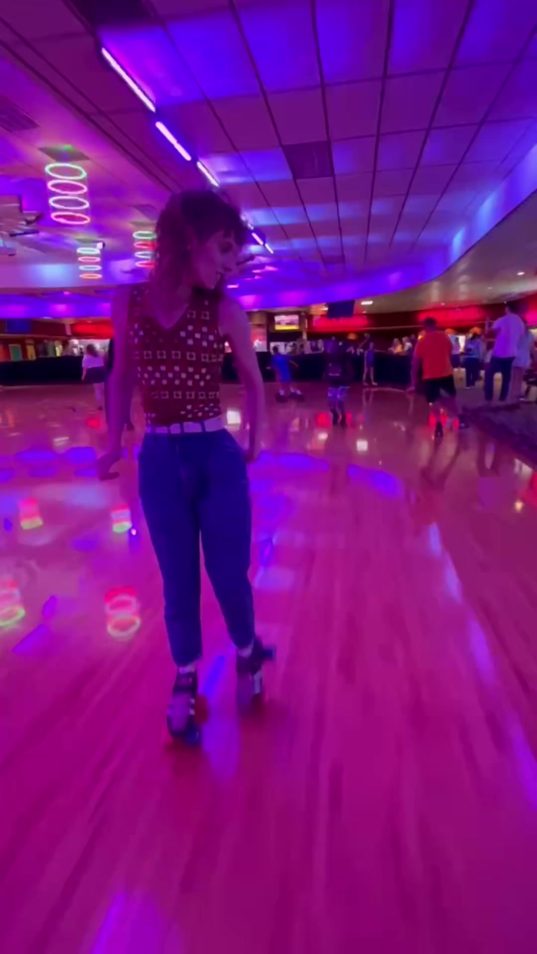 @retro_skater_girl