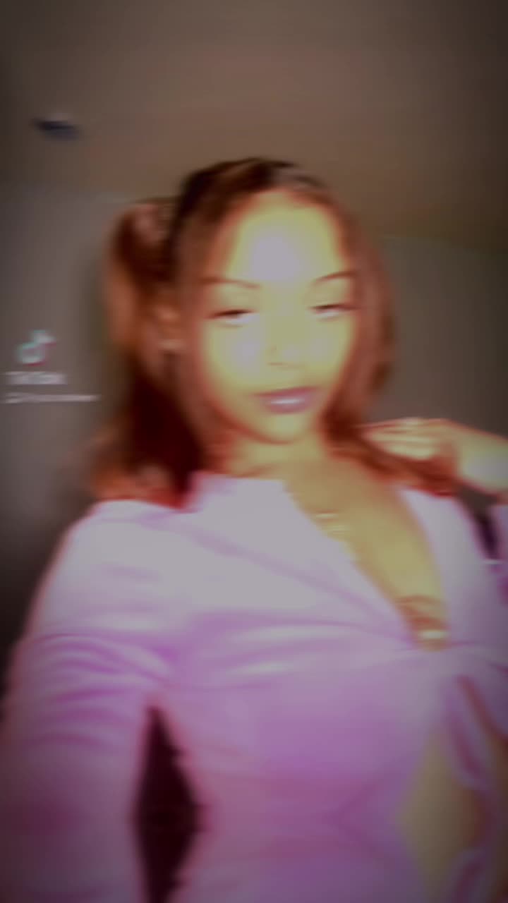 @Yazmariee 😗