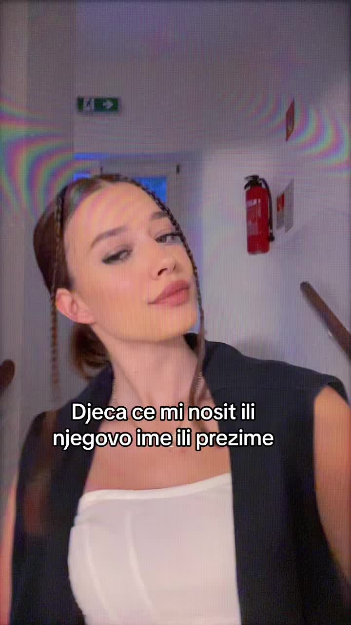 @Amina🇧🇦