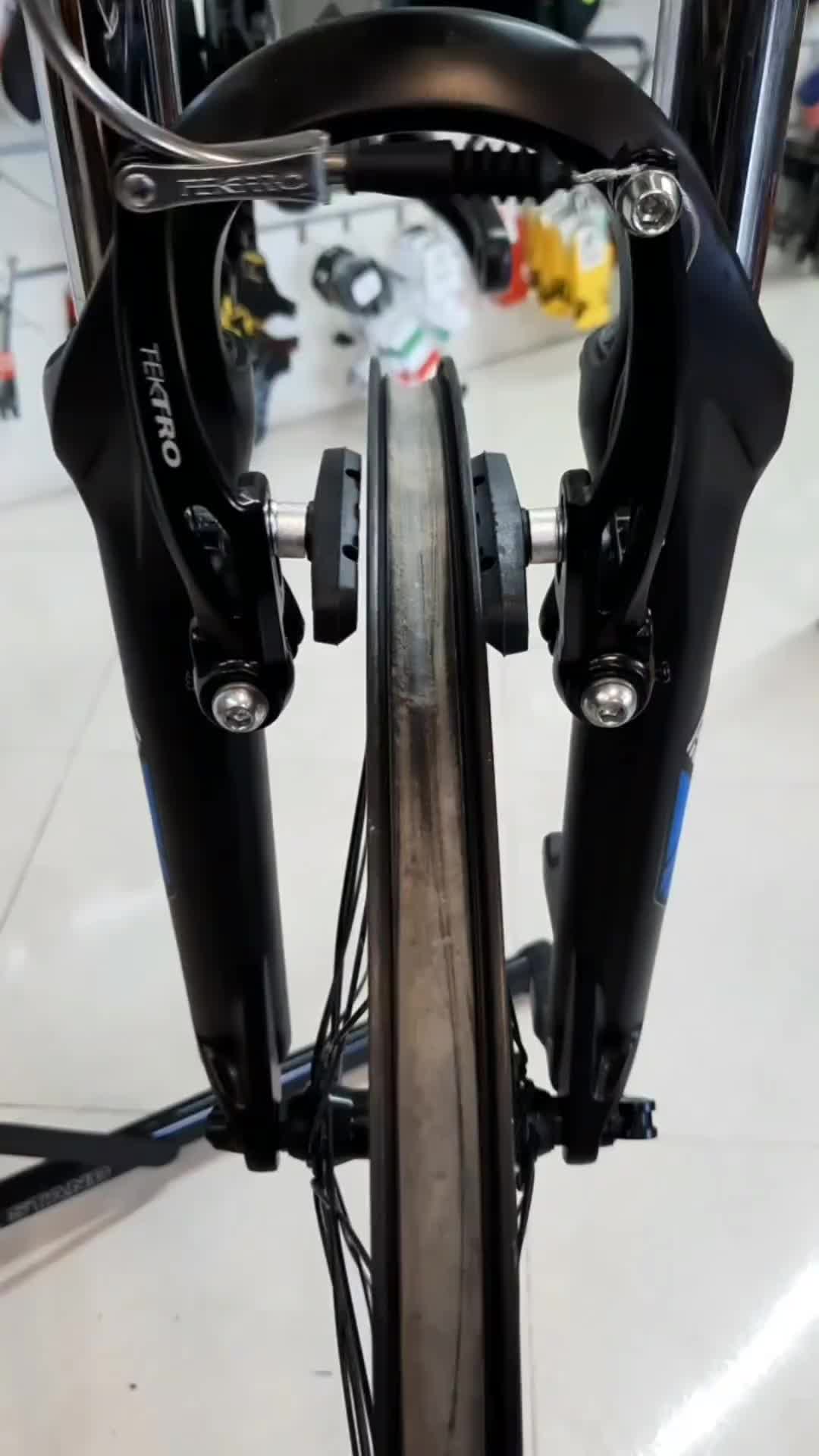@Velostore