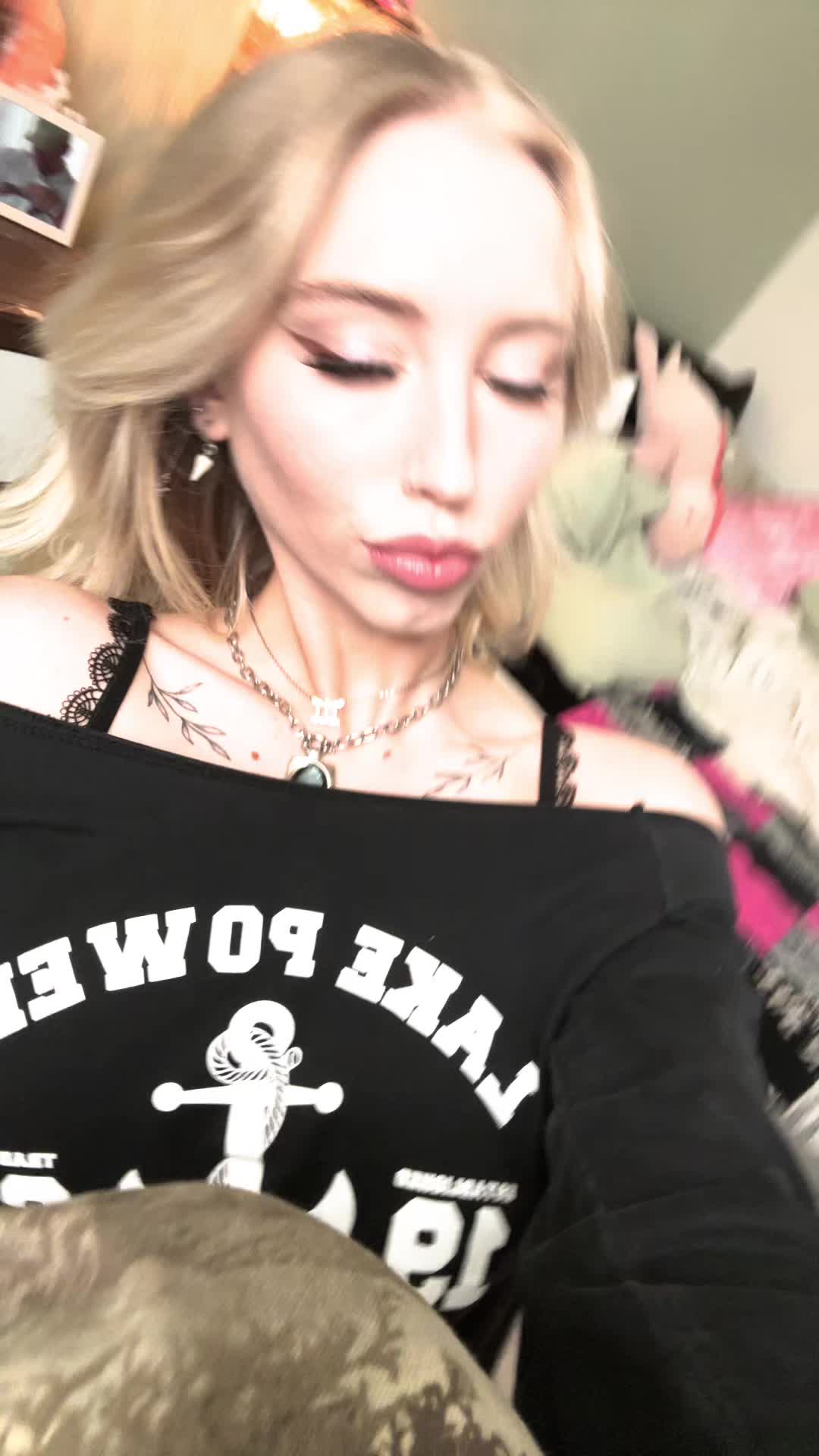 @Janexo