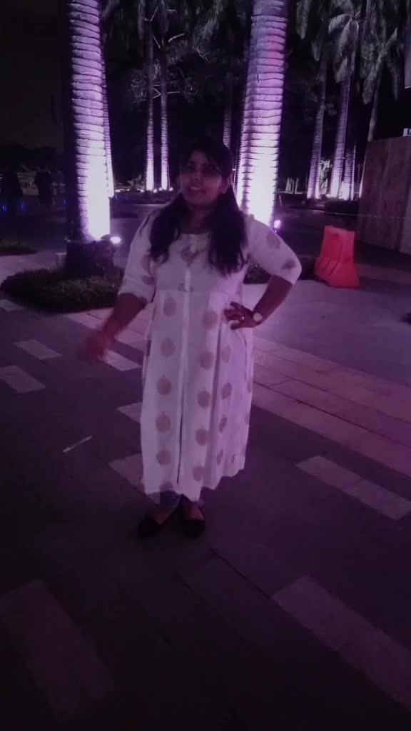 @Tharsanya Ravichandr