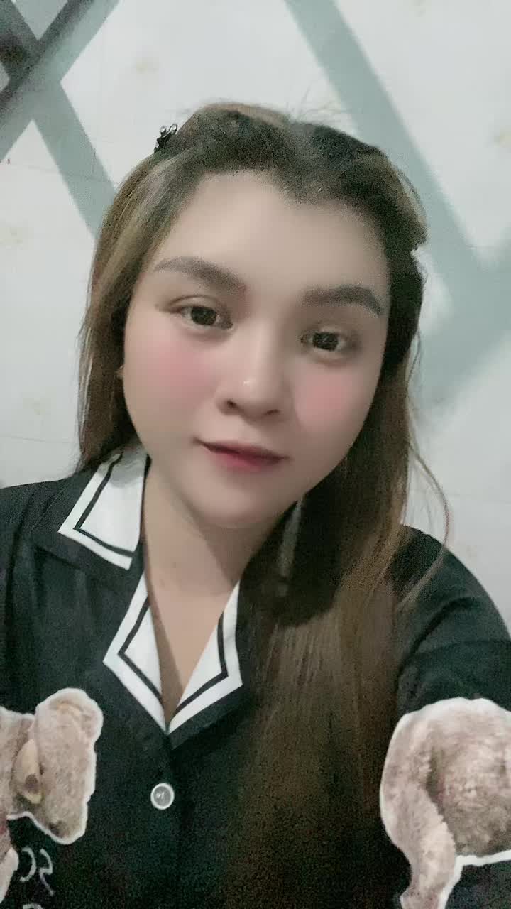 @Tuyết Ngân🇻🇳🇻🇳