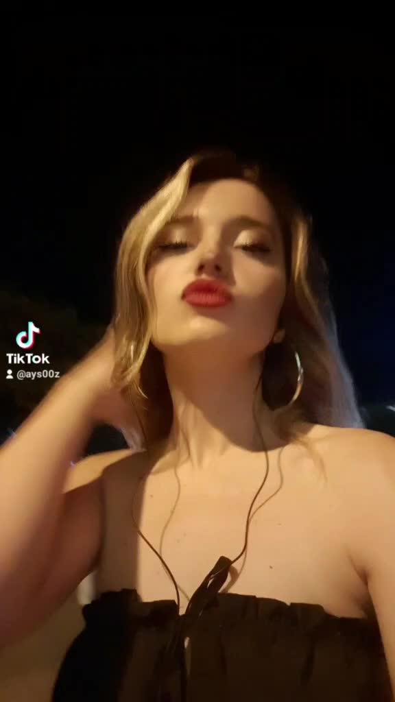@aysuuuuu