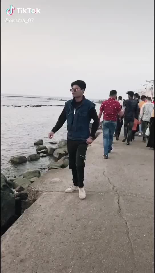 @AbWaqqas_07