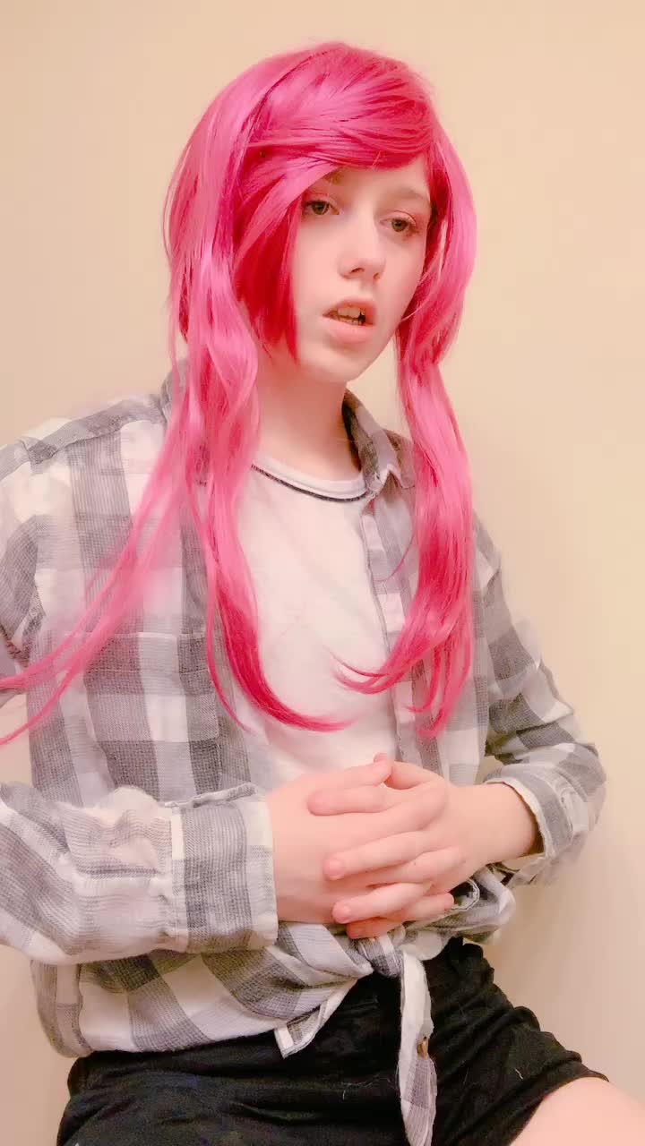@a weird weirdo