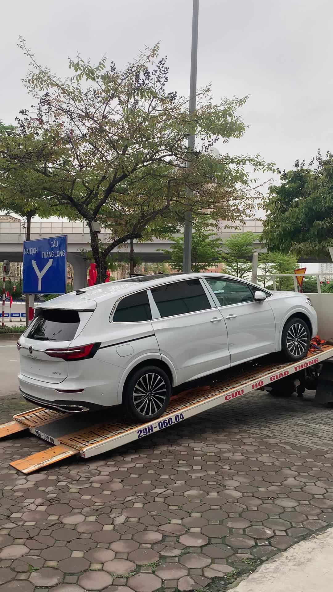 @Văn Diện Volkswagen Capital