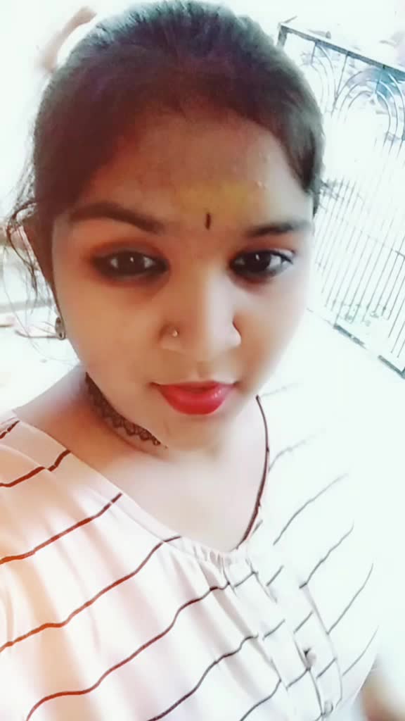@unique girl