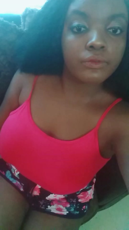@chynakeelee