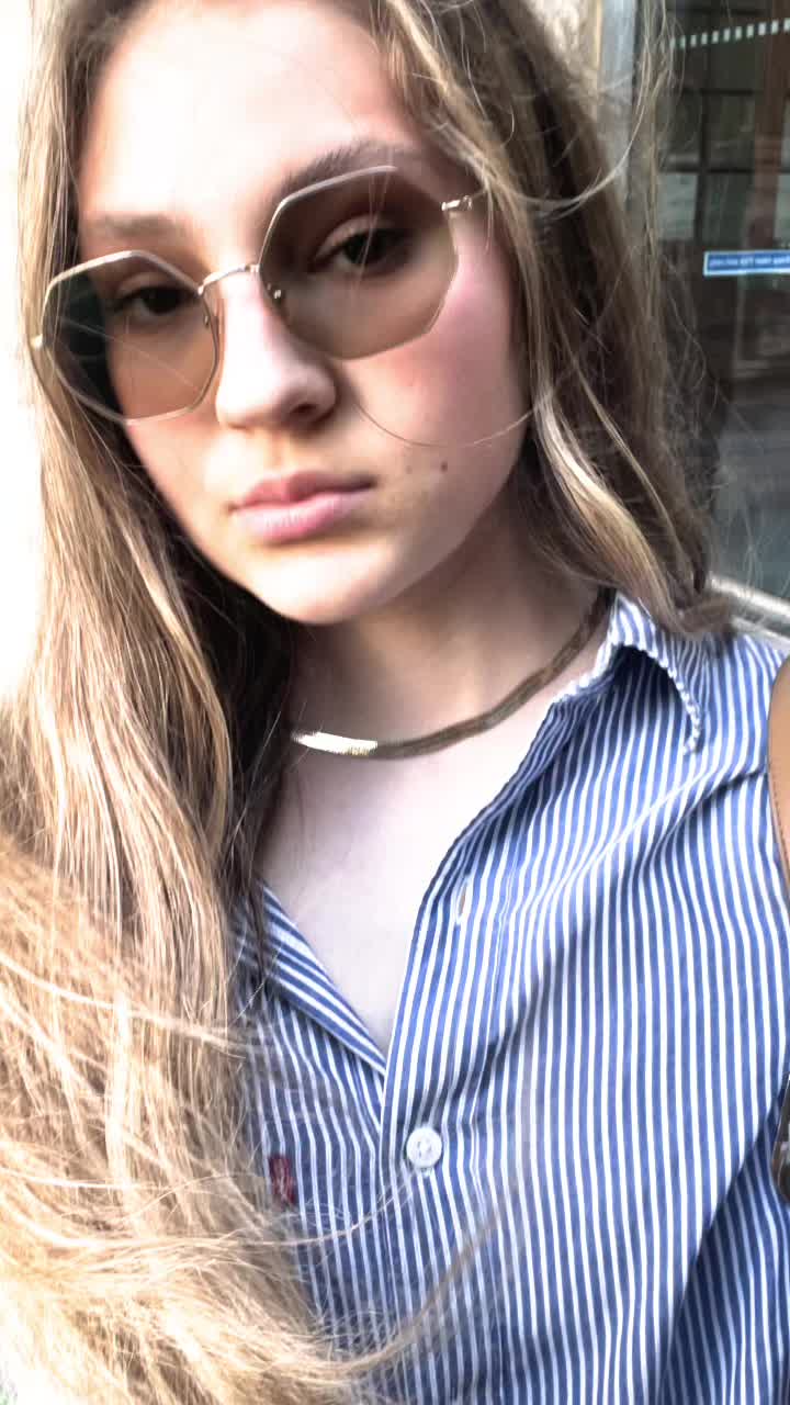 @Oksi👄
