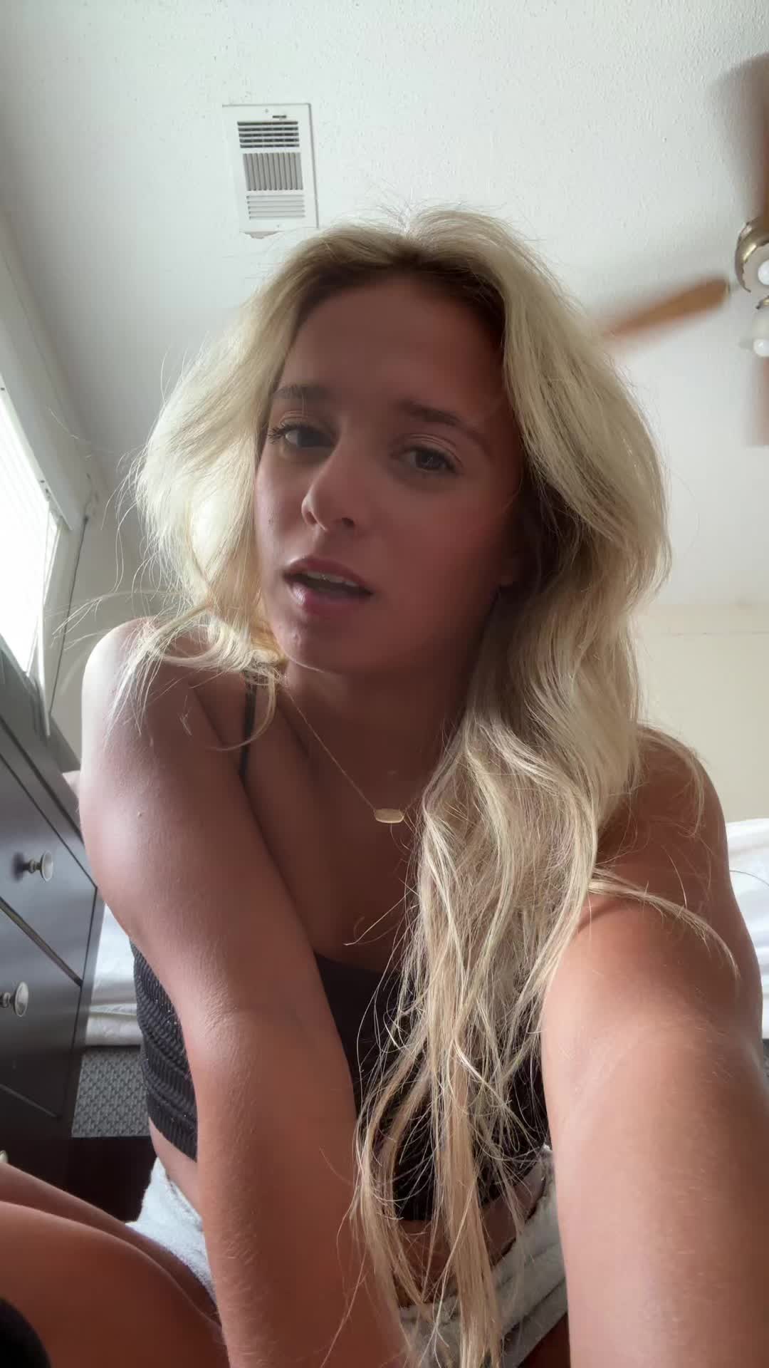 @lexiii