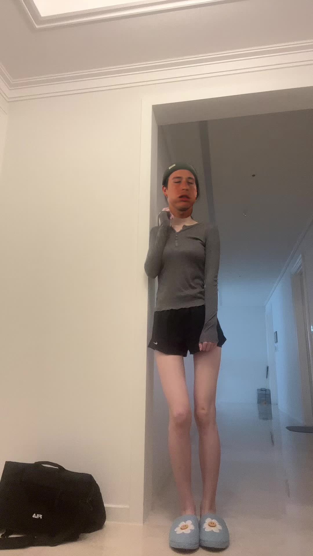 @媛